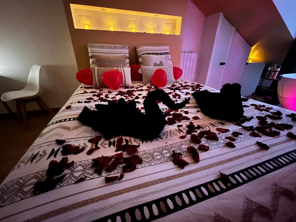Appartement Le Nid D'Amour - Escapade Romantique à Dieppe Extérieur photo