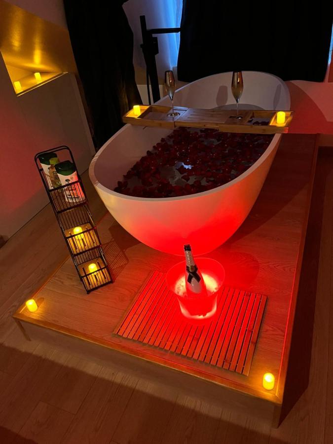 Appartement Le Nid D'Amour - Escapade Romantique à Dieppe Extérieur photo