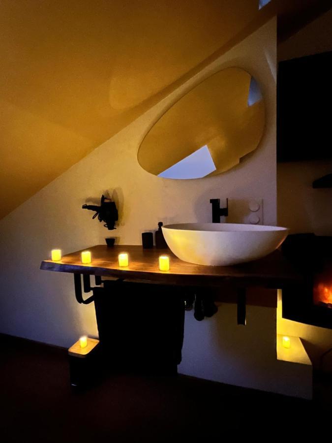 Appartement Le Nid D'Amour - Escapade Romantique à Dieppe Extérieur photo